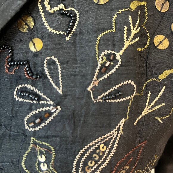 Laura Ashley Black Embroidered and Beaded Floral Print Raw Silk Blend Jacket Siz - Picture 4 of 8